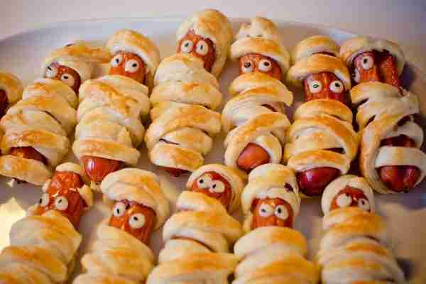 funny hotdogs, sausages, hotdogs with goofy eyes